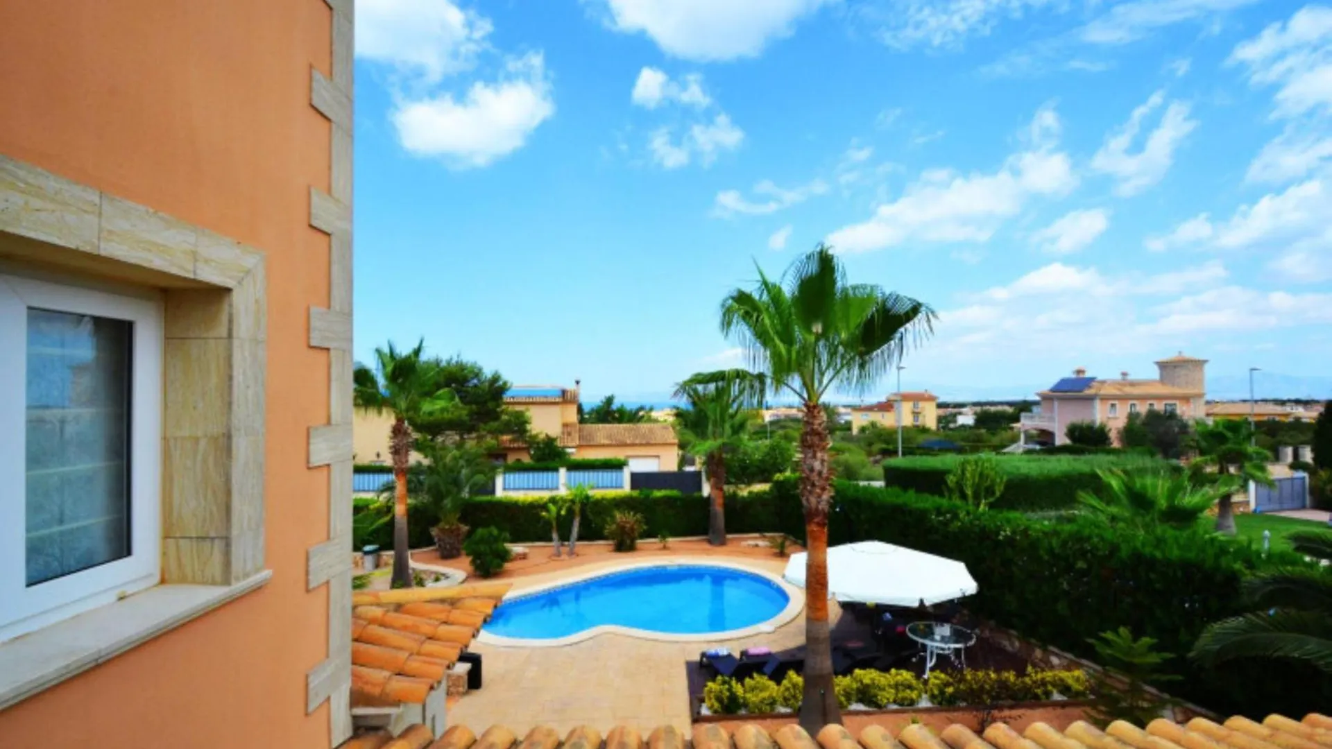 לןקמאג'ור Chalet Libertat 0*,  ספרד
